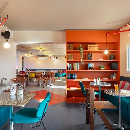 Otel Greet Aeroport Promenade Des Nice